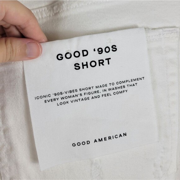 Good American Plus 90s Solid White Distressed Raw Hem Denim Shorts - Picture 7 of 13